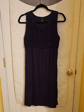Design History Plum Floral-Appliqué Sleeveless Midi Dress